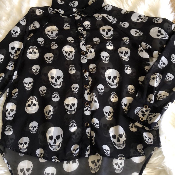 LADIES SHEER LONG SLEEVE 💀 - Picture 6 of 6